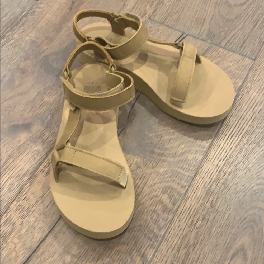 Teva midform universal leather sandals